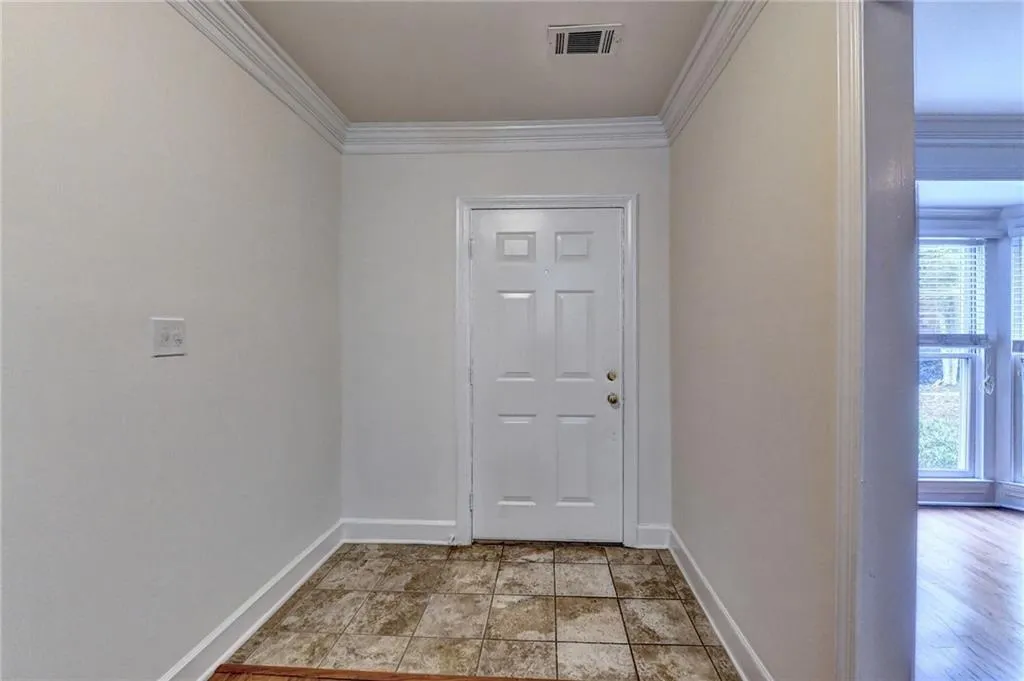 7500 Roswell Road Unit 32, Sandy Springs, Georgia 30350, 2 Bedrooms Bedrooms, ,2 BathroomsBathrooms,Residential,Sold,7500 Roswell Road Unit 32,7065631