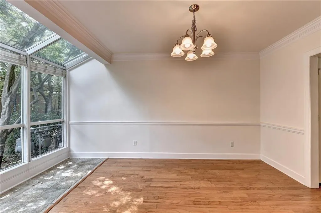 7500 Roswell Road Unit 32, Sandy Springs, Georgia 30350, 2 Bedrooms Bedrooms, ,2 BathroomsBathrooms,Residential,Sold,7500 Roswell Road Unit 32,7065631