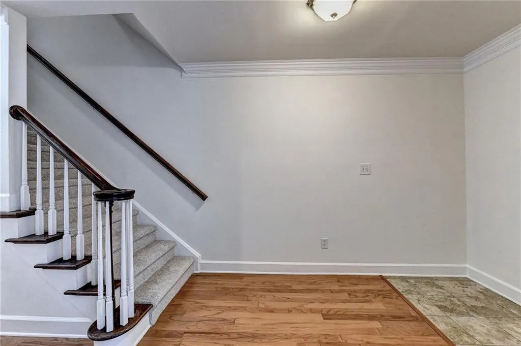 7500 Roswell Road Unit 32, Sandy Springs, Georgia 30350, 2 Bedrooms Bedrooms, ,2 BathroomsBathrooms,Residential,Sold,7500 Roswell Road Unit 32,7065631