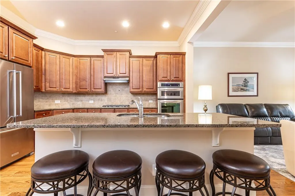 155 Alderwood Hill, Sandy Springs, Georgia 30328, 3 Bedrooms Bedrooms, ,3 BathroomsBathrooms,Residential,Sold,155 Alderwood Hill,7261766