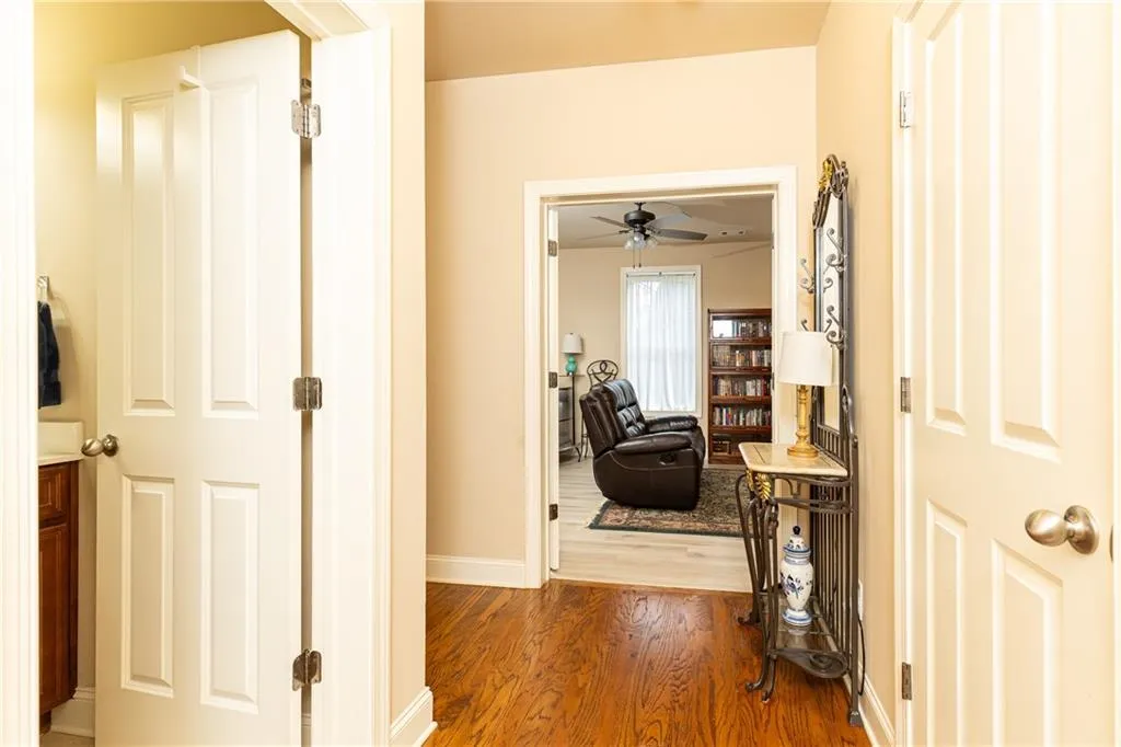 155 Alderwood Hill, Sandy Springs, Georgia 30328, 3 Bedrooms Bedrooms, ,3 BathroomsBathrooms,Residential,Sold,155 Alderwood Hill,7261766