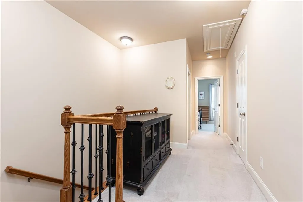 155 Alderwood Hill, Sandy Springs, Georgia 30328, 3 Bedrooms Bedrooms, ,3 BathroomsBathrooms,Residential,Sold,155 Alderwood Hill,7261766