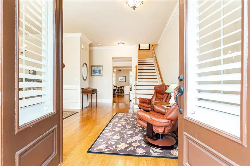 155 Alderwood Hill, Sandy Springs, Georgia 30328, 3 Bedrooms Bedrooms, ,3 BathroomsBathrooms,Residential,Sold,155 Alderwood Hill,7261766