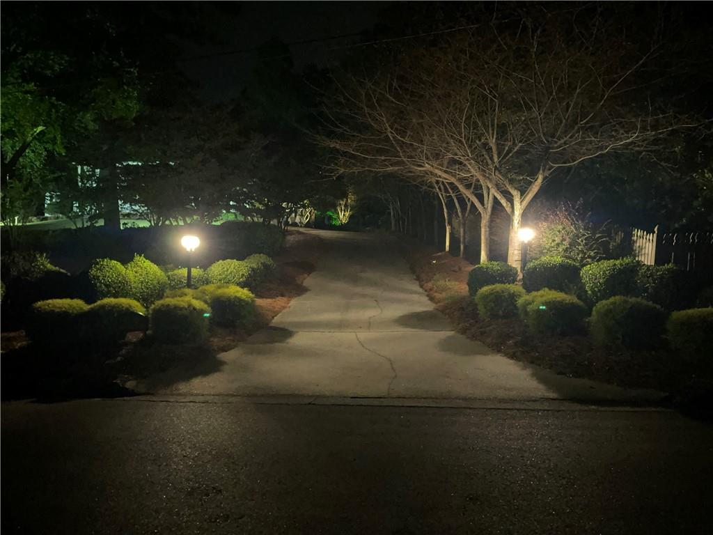 1505 Chevron Way, Sandy Springs, Georgia 30350, 4 Bedrooms Bedrooms, ,4 BathroomsBathrooms,Residential,Sold,1505 Chevron Way,7285418