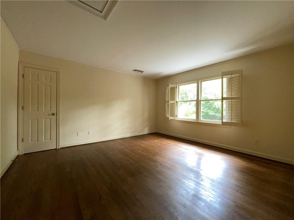 1505 Chevron Way, Sandy Springs, Georgia 30350, 4 Bedrooms Bedrooms, ,4 BathroomsBathrooms,Residential,Sold,1505 Chevron Way,7285418