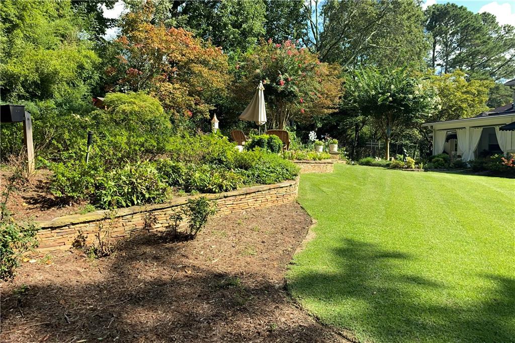 1505 Chevron Way, Sandy Springs, Georgia 30350, 4 Bedrooms Bedrooms, ,4 BathroomsBathrooms,Residential,Sold,1505 Chevron Way,7285418