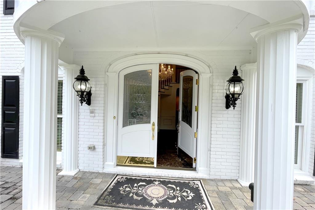 1505 Chevron Way, Sandy Springs, Georgia 30350, 4 Bedrooms Bedrooms, ,4 BathroomsBathrooms,Residential,Sold,1505 Chevron Way,7285418