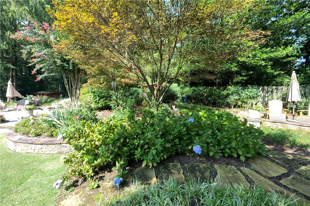 1505 Chevron Way, Sandy Springs, Georgia 30350, 4 Bedrooms Bedrooms, ,4 BathroomsBathrooms,Residential,Sold,1505 Chevron Way,7285418