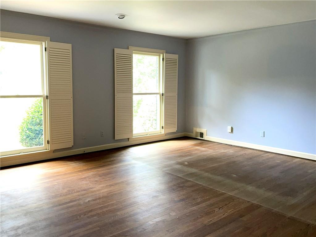 1505 Chevron Way, Sandy Springs, Georgia 30350, 4 Bedrooms Bedrooms, ,4 BathroomsBathrooms,Residential,Sold,1505 Chevron Way,7285418