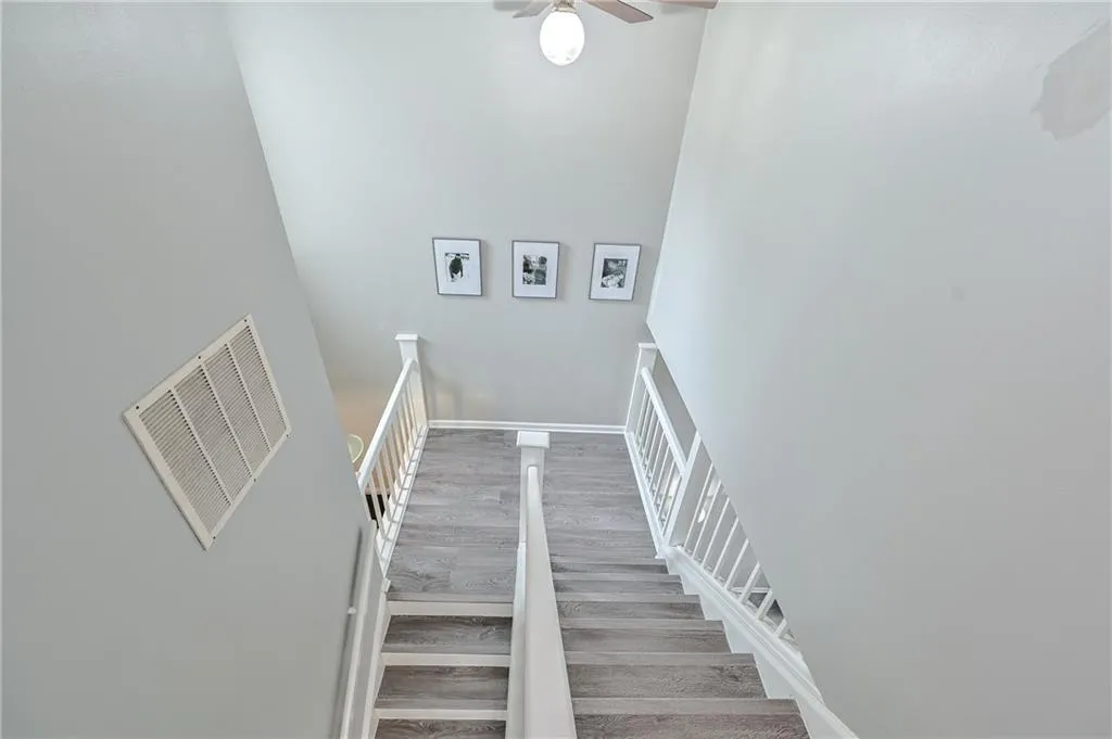 404 Brandywine Circle, Sandy Springs, Georgia 30350, 3 Bedrooms Bedrooms, ,2 BathroomsBathrooms,Residential,Sold,404 Brandywine Circle,7016950