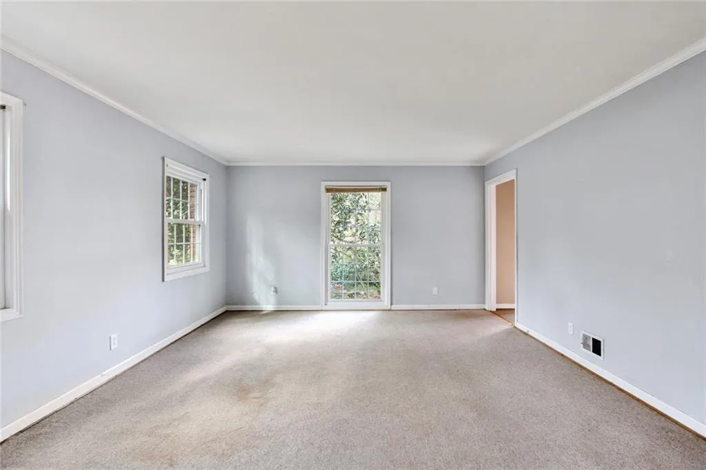 625 Glenforest Road, Sandy Springs, Georgia 30328, 4 Bedrooms Bedrooms, ,2 BathroomsBathrooms,Residential,Sold,625 Glenforest Road,6994509