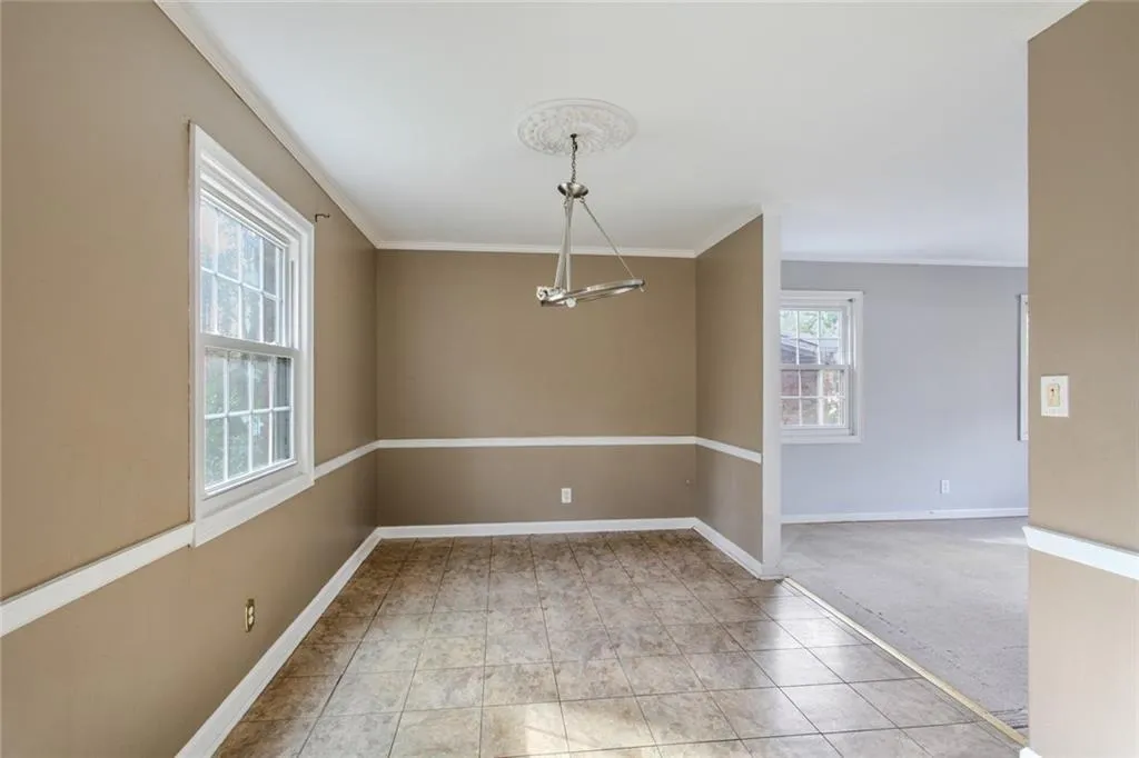 625 Glenforest Road, Sandy Springs, Georgia 30328, 4 Bedrooms Bedrooms, ,2 BathroomsBathrooms,Residential,Sold,625 Glenforest Road,6994509