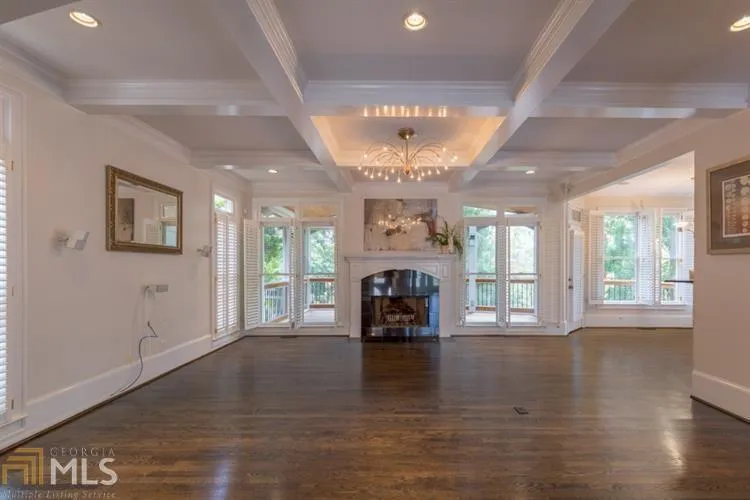 1133 Chantilly Rise Ne, Atlanta, Georgia 30324, 4 Bedrooms Bedrooms, ,3 BathroomsBathrooms,Residential,Sold,1133 Chantilly Rise Ne,5985467