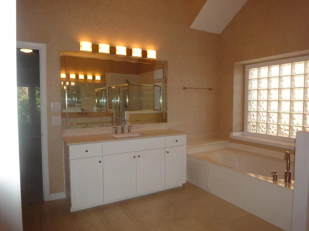 235 Windsor Gate Cove Ne, Atlanta, Georgia 30342, 6 Bedrooms Bedrooms, ,5 BathroomsBathrooms,Residential,Sold,235 Windsor Gate Cove Ne,5566143
