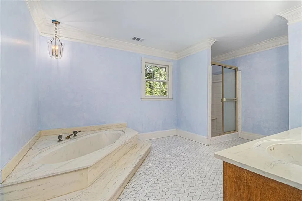 7695 Brigham Drive, Atlanta, Georgia 30350, 5 Bedrooms Bedrooms, ,4 BathroomsBathrooms,Residential,For Sale,7695 Brigham Drive,7619808