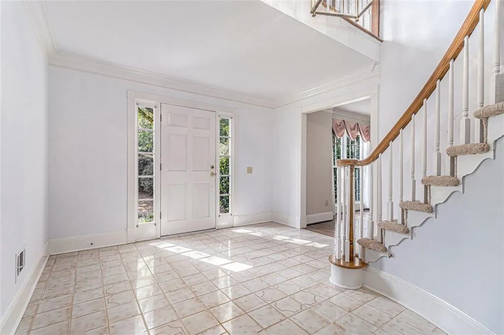 7695 Brigham Drive, Atlanta, Georgia 30350, 5 Bedrooms Bedrooms, ,4 BathroomsBathrooms,Residential,For Sale,7695 Brigham Drive,7619808