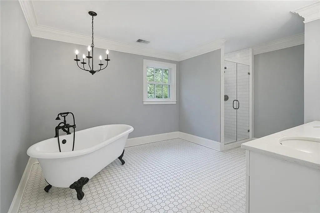 Virtual Image of Bathroom with new paint, tub, shower, vanity and lighting