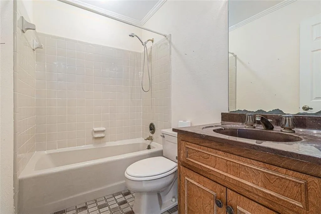 7695 Brigham Drive, Atlanta, Georgia 30350, 5 Bedrooms Bedrooms, ,4 BathroomsBathrooms,Residential,For Sale,7695 Brigham Drive,7619808