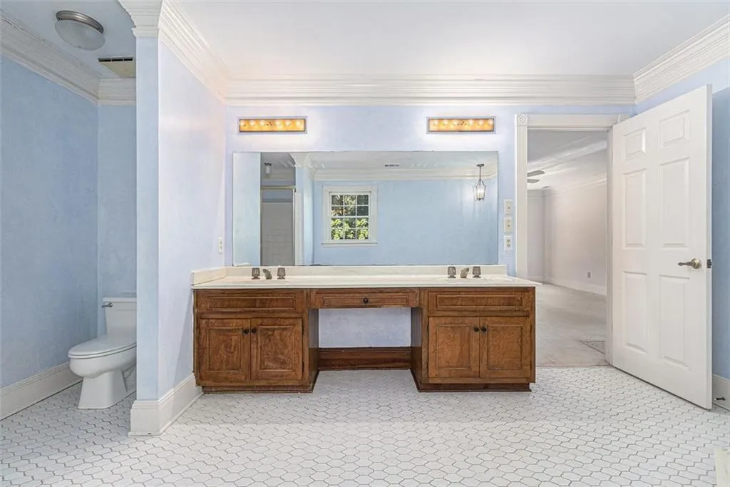 7695 Brigham Drive, Atlanta, Georgia 30350, 5 Bedrooms Bedrooms, ,4 BathroomsBathrooms,Residential,For Sale,7695 Brigham Drive,7619808
