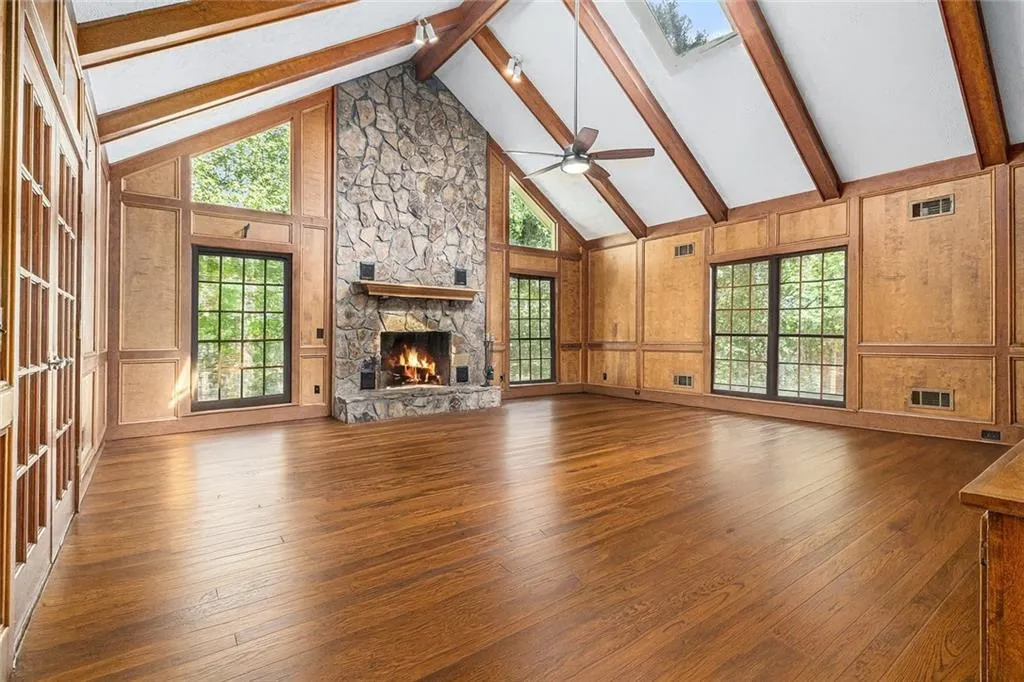 Virtual image of Great Room with hardwood flooring