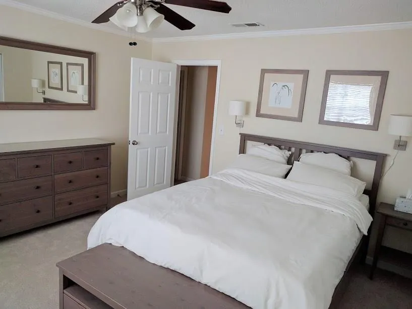 6900 Roswell Road Unit D8, Atlanta, Georgia 30328, 3 Bedrooms Bedrooms, ,2 BathroomsBathrooms,Residential,Sold,6900 Roswell Road Unit D8,5887348