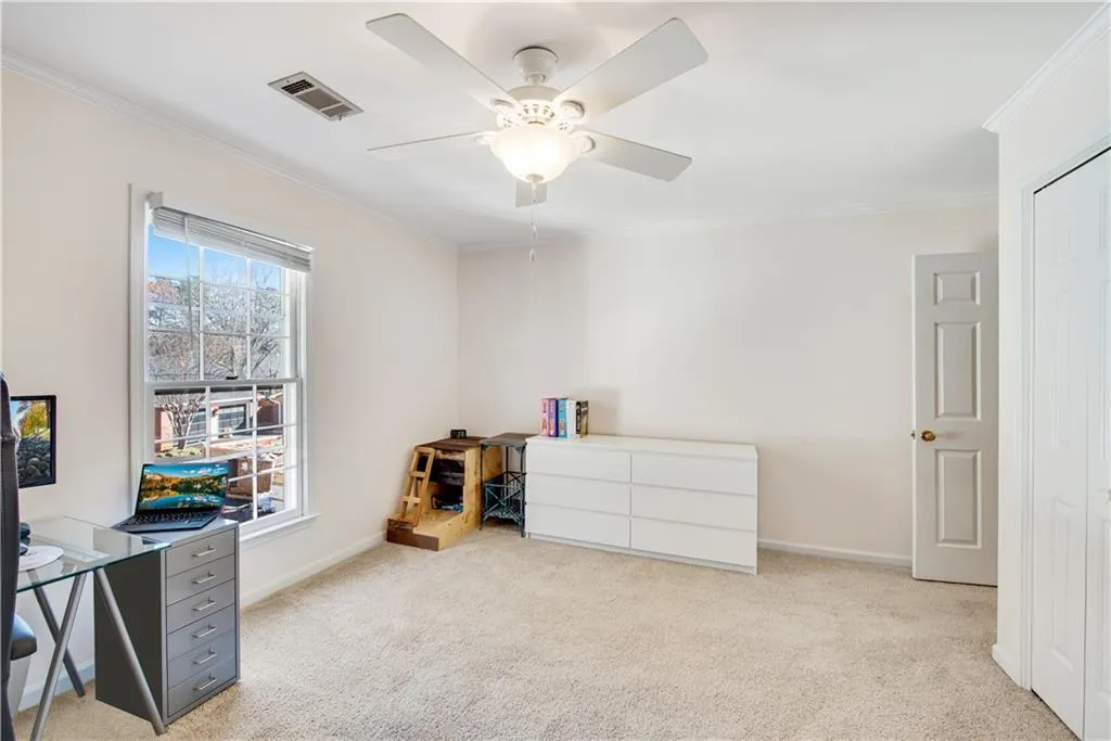 602 Dunwoody Chace, Atlanta, Georgia 30328, 3 Bedrooms Bedrooms, ,2 BathroomsBathrooms,Residential,Sold,602 Dunwoody Chace,6819177