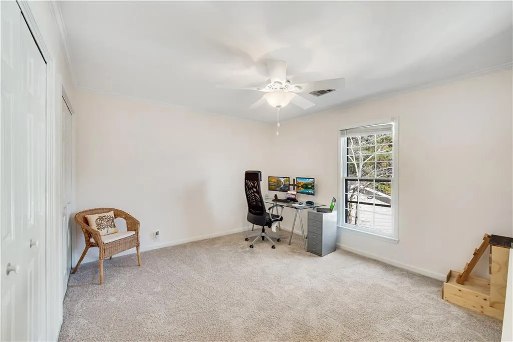 602 Dunwoody Chace, Atlanta, Georgia 30328, 3 Bedrooms Bedrooms, ,2 BathroomsBathrooms,Residential,Sold,602 Dunwoody Chace,6819177