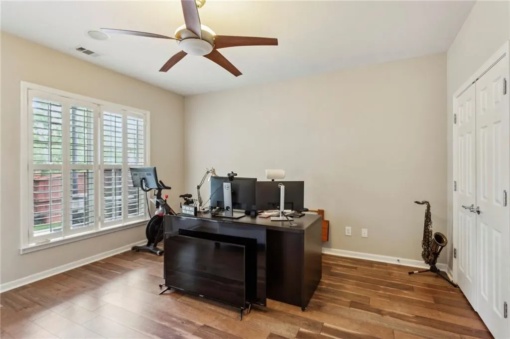 4888 Colchester Court Se Unit 16, Atlanta, Georgia 30339, 3 Bedrooms Bedrooms, ,3 BathroomsBathrooms,Residential,For Sale,4888 Colchester Court Se Unit 16,7622166