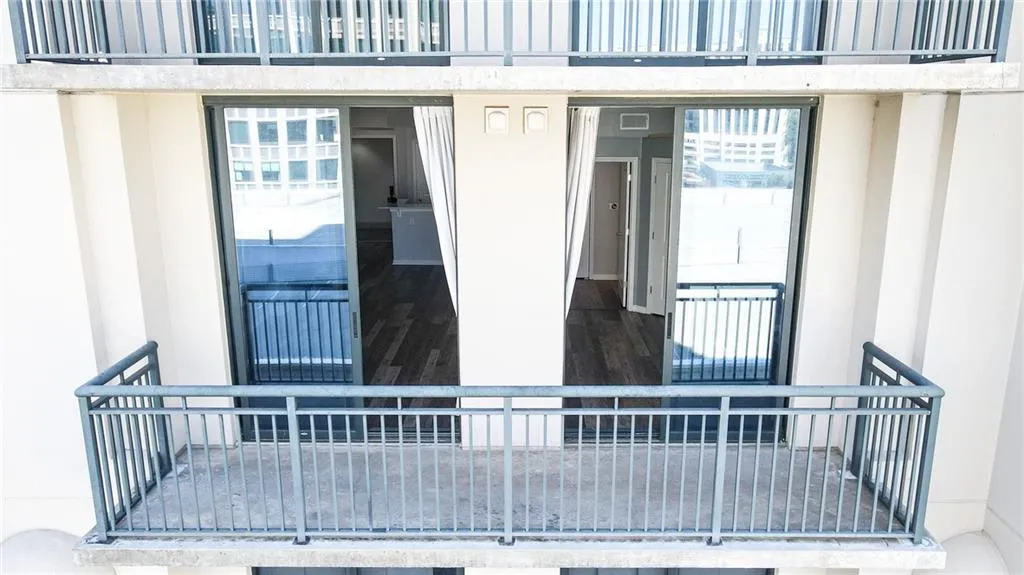 3040 Peachtree Road Nw Unit 613, Atlanta, Georgia 30305, 1 Bedroom Bedrooms, ,1 BathroomBathrooms,Residential,For Sale,3040 Peachtree Road Nw Unit 613,7645953