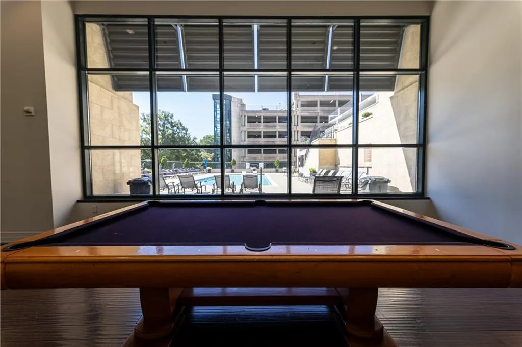 3040 Peachtree Road Nw Unit 613, Atlanta, Georgia 30305, 1 Bedroom Bedrooms, ,1 BathroomBathrooms,Residential,For Sale,3040 Peachtree Road Nw Unit 613,7645953