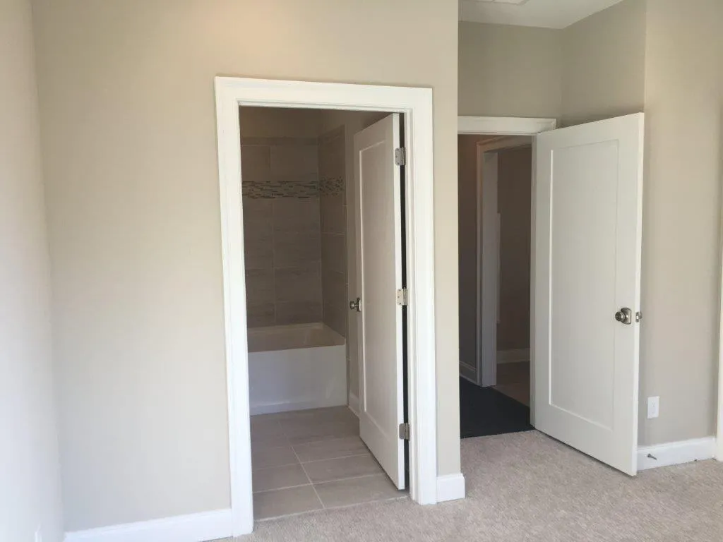 4510 Collins Avenue Unit 9, Atlanta, Georgia 30342, 4 Bedrooms Bedrooms, ,4 BathroomsBathrooms,Residential,Sold,4510 Collins Avenue Unit 9,5695520
