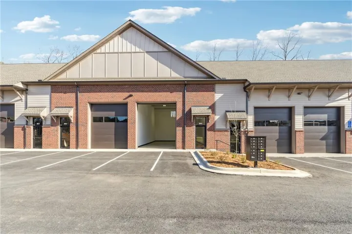 3770 Francis Circle Unit 300, Alpharetta, Georgia 30004
