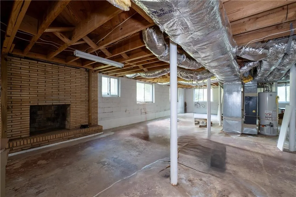 Full unfinished basement, 2 sides daylight and waterproofed.