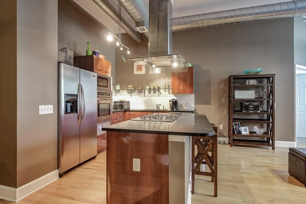 3820 Roswell Road Unit 208, Atlanta, Georgia 30342, 2 Bedrooms Bedrooms, ,2 BathroomsBathrooms,Residential,Sold,3820 Roswell Road Unit 208,5701889