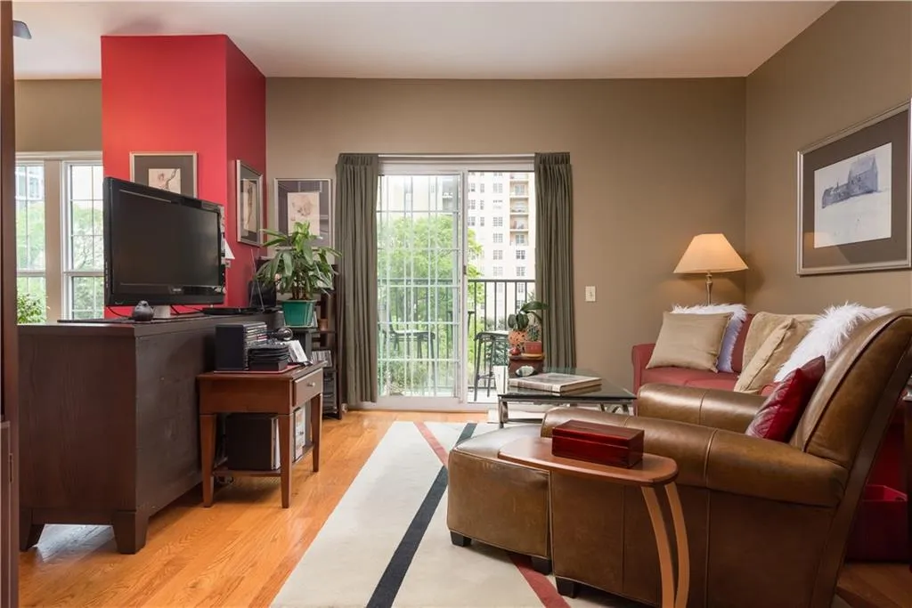 195 14th Street Ne Unit 501, Atlanta, Georgia 30309, 1 Bedroom Bedrooms, ,1 BathroomBathrooms,Residential,Sold,195 14th Street Ne Unit 501,5831528