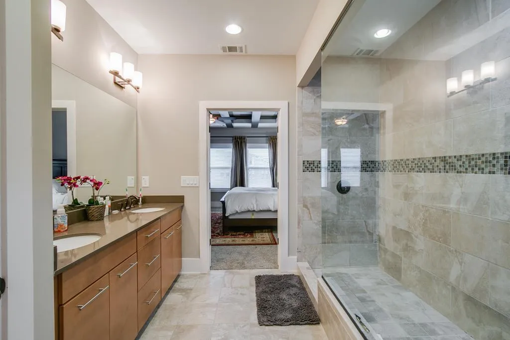 305 Alderwood Lane, Sandy Springs, Georgia 30328, 3 Bedrooms Bedrooms, ,3 BathroomsBathrooms,Residential,Sold,305 Alderwood Lane,5578128