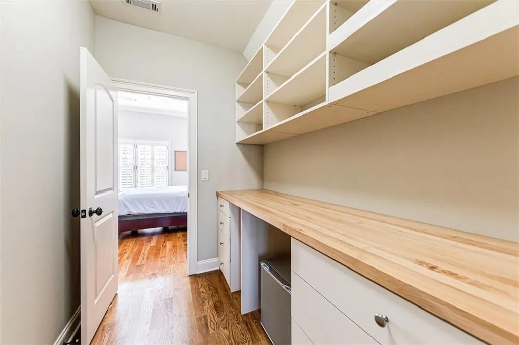 665 Coley Oaks Court, Sandy Springs, Georgia 30350, 5 Bedrooms Bedrooms, ,6 BathroomsBathrooms,Residential,Sold,665 Coley Oaks Court,6811077 665 Coley Oaks Court, Sandy Springs, Georgia 30350, 5 Bedrooms Bedrooms, ,6 BathroomsBathrooms,Residential,Sold,665 Coley Oaks Court,6811077