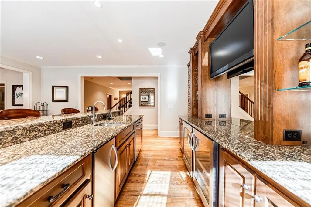 665 Coley Oaks Court, Sandy Springs, Georgia 30350, 5 Bedrooms Bedrooms, ,6 BathroomsBathrooms,Residential,Sold,665 Coley Oaks Court,6811077 665 Coley Oaks Court, Sandy Springs, Georgia 30350, 5 Bedrooms Bedrooms, ,6 BathroomsBathrooms,Residential,Sold,665 Coley Oaks Court,6811077