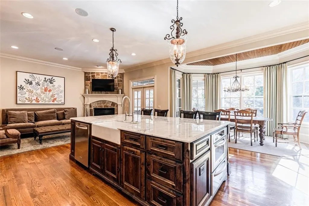 665 Coley Oaks Court, Sandy Springs, Georgia 30350, 5 Bedrooms Bedrooms, ,6 BathroomsBathrooms,Residential,Sold,665 Coley Oaks Court,6811077 665 Coley Oaks Court, Sandy Springs, Georgia 30350, 5 Bedrooms Bedrooms, ,6 BathroomsBathrooms,Residential,Sold,665 Coley Oaks Court,6811077