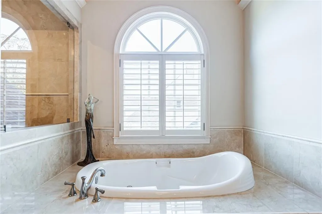 665 Coley Oaks Court, Sandy Springs, Georgia 30350, 5 Bedrooms Bedrooms, ,6 BathroomsBathrooms,Residential,Sold,665 Coley Oaks Court,6811077 665 Coley Oaks Court, Sandy Springs, Georgia 30350, 5 Bedrooms Bedrooms, ,6 BathroomsBathrooms,Residential,Sold,665 Coley Oaks Court,6811077