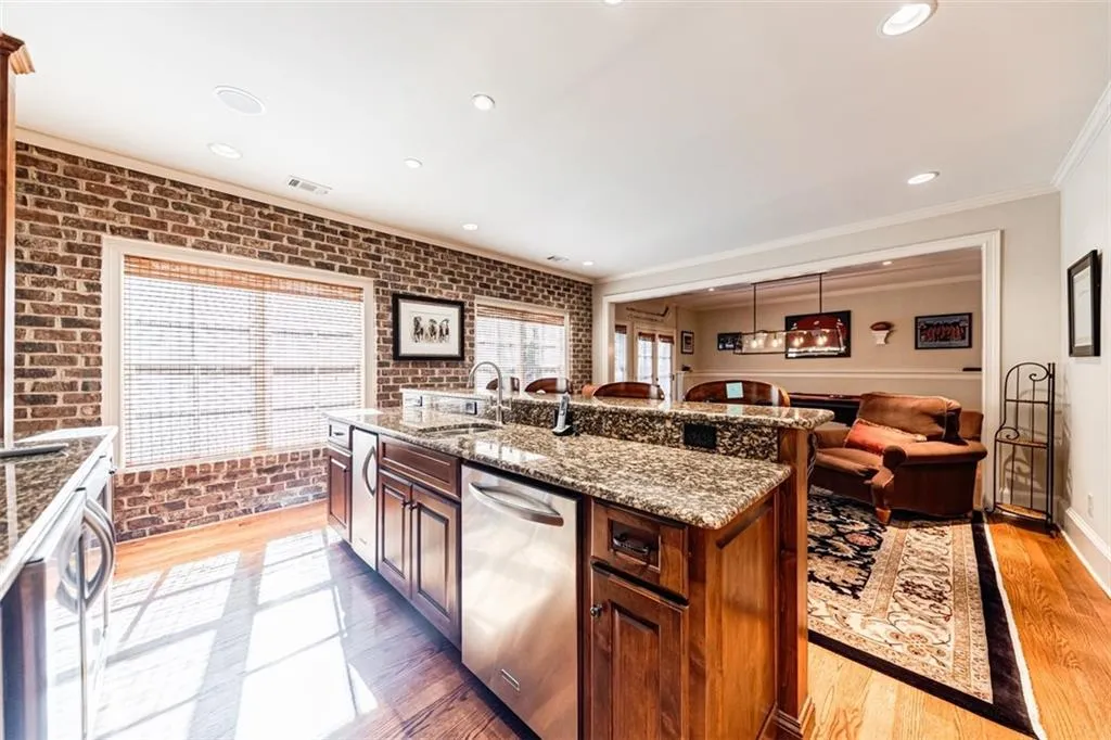 665 Coley Oaks Court, Sandy Springs, Georgia 30350, 5 Bedrooms Bedrooms, ,6 BathroomsBathrooms,Residential,Sold,665 Coley Oaks Court,6811077 665 Coley Oaks Court, Sandy Springs, Georgia 30350, 5 Bedrooms Bedrooms, ,6 BathroomsBathrooms,Residential,Sold,665 Coley Oaks Court,6811077