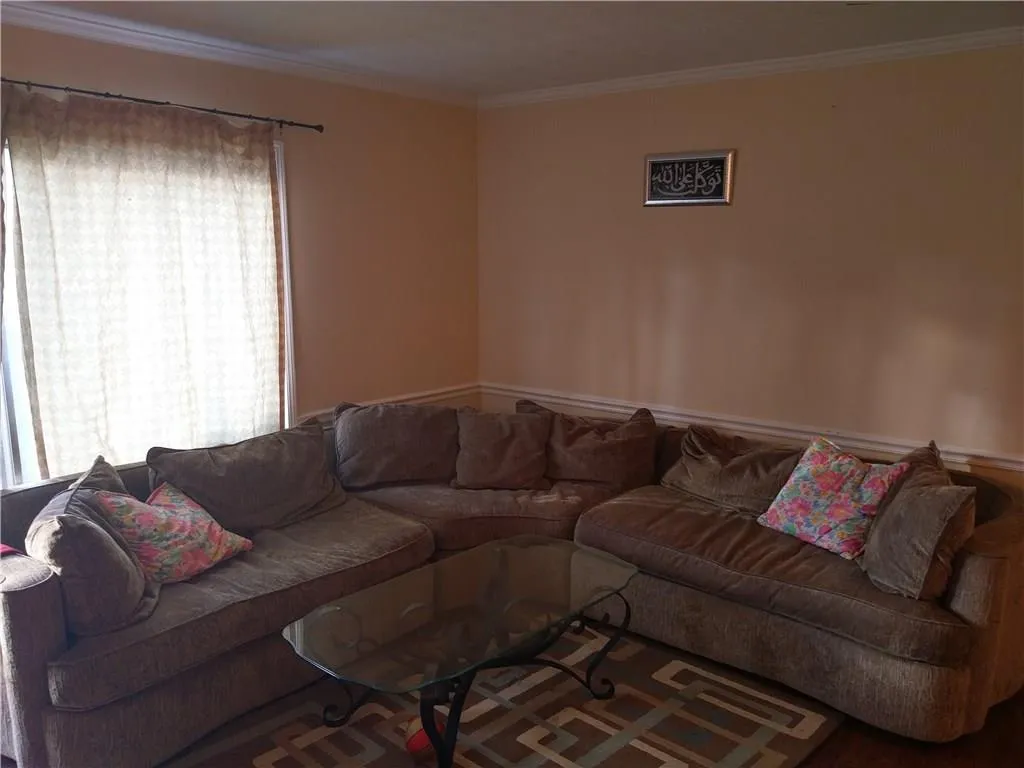 5565 Kingsport Drive Unit 21, Atlanta, Georgia 30342, 2 Bedrooms Bedrooms, ,1 BathroomBathrooms,Residential,Sold,5565 Kingsport Drive Unit 21,5800956