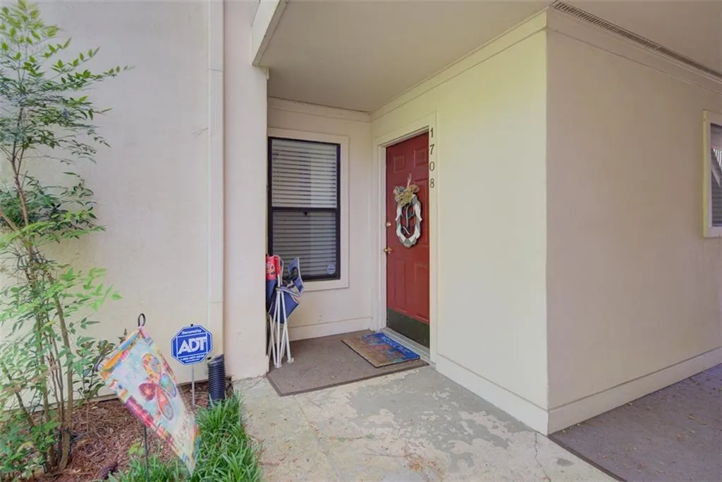 1708 Huntingdon Chase, Sandy Springs, Georgia 30350, 1 Bedroom Bedrooms, ,1 BathroomBathrooms,Residential,Sold,1708 Huntingdon Chase,6000480