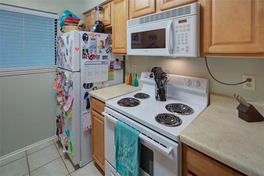 1708 Huntingdon Chase, Sandy Springs, Georgia 30350, 1 Bedroom Bedrooms, ,1 BathroomBathrooms,Residential,Sold,1708 Huntingdon Chase,6000480