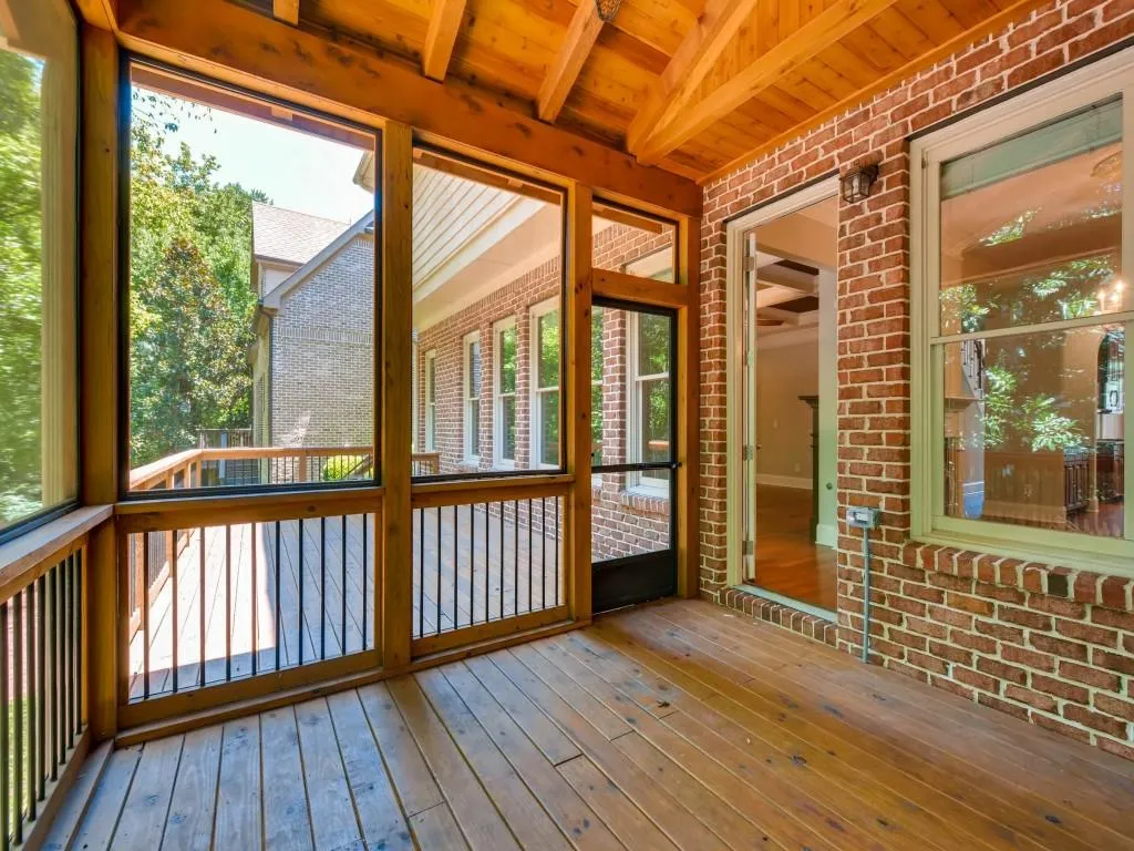 296 Mount Vernon Cove, Sandy Springs, Georgia 30328, 5 Bedrooms Bedrooms, ,5 BathroomsBathrooms,Residential,Sold,296 Mount Vernon Cove,5942117