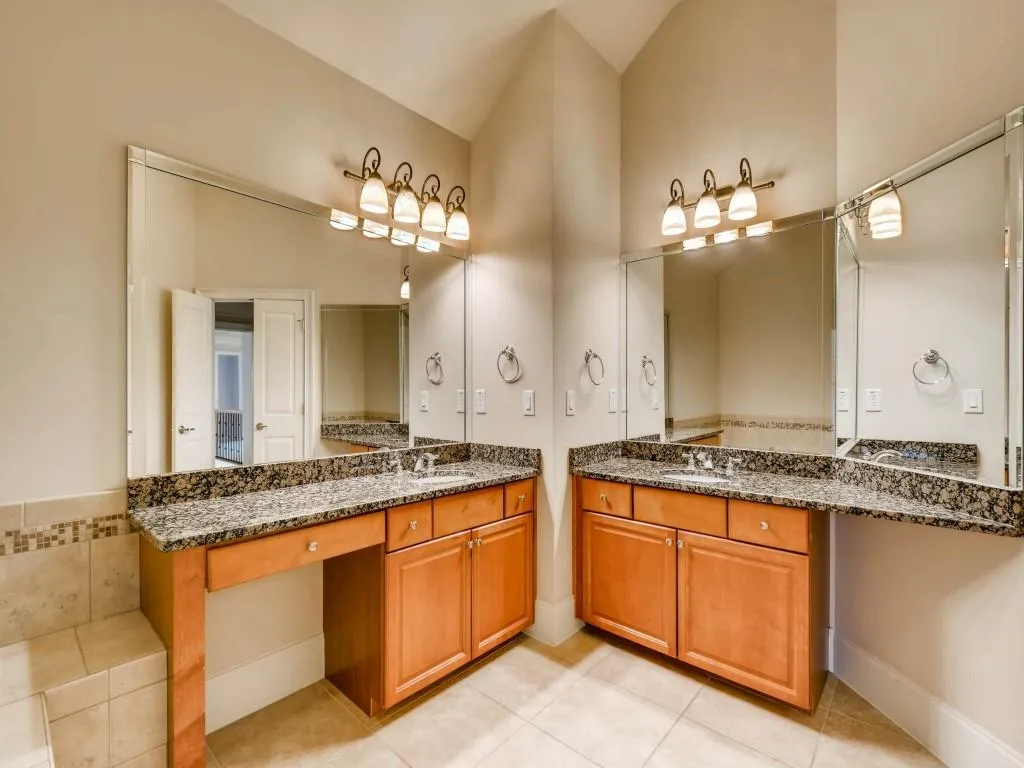 296 Mount Vernon Cove, Sandy Springs, Georgia 30328, 5 Bedrooms Bedrooms, ,5 BathroomsBathrooms,Residential,Sold,296 Mount Vernon Cove,5942117