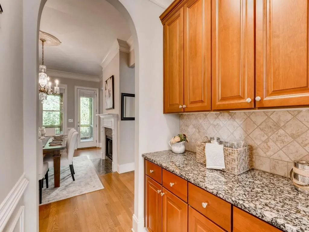 296 Mount Vernon Cove, Sandy Springs, Georgia 30328, 5 Bedrooms Bedrooms, ,5 BathroomsBathrooms,Residential,Sold,296 Mount Vernon Cove,5942117