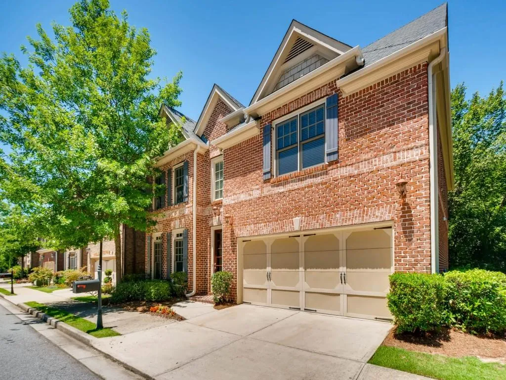 296 Mount Vernon Cove, Sandy Springs, Georgia 30328, 5 Bedrooms Bedrooms, ,5 BathroomsBathrooms,Residential,Sold,296 Mount Vernon Cove,5942117