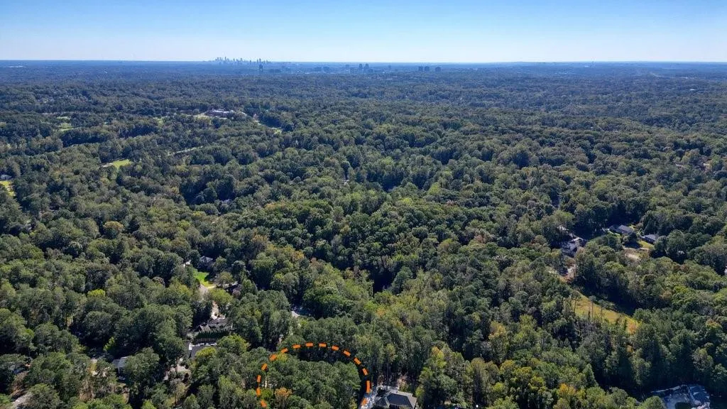 2615 Spalding Drive, Atlanta, Georgia 30350, 5 Bedrooms Bedrooms, ,5 BathroomsBathrooms,Residential,For Sale,2615 Spalding Drive,7665627