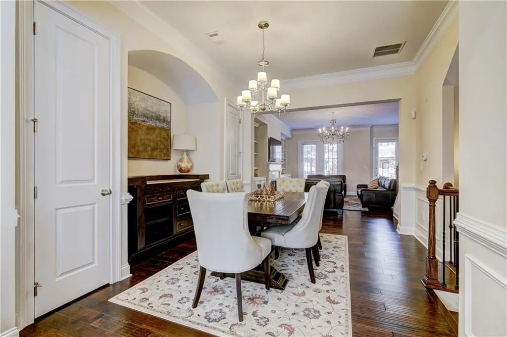 318 Alderwood Lane Lane, Atlanta, Georgia 30328, 3 Bedrooms Bedrooms, ,3 BathroomsBathrooms,Residential,Sold,318 Alderwood Lane Lane,6102886